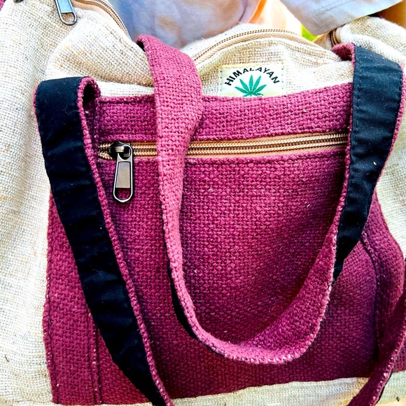 Pure Himalayan Hemp THC Free Duffel/Messenger/Gym Bag Made in Nepal - Picture 4 of 8